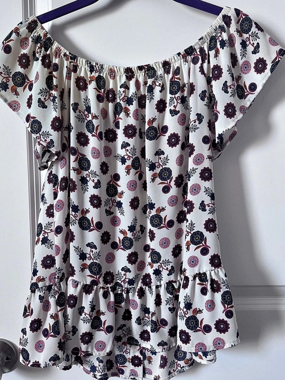 Sienna Sky Floral Blouse in Cream & Blue Size Small